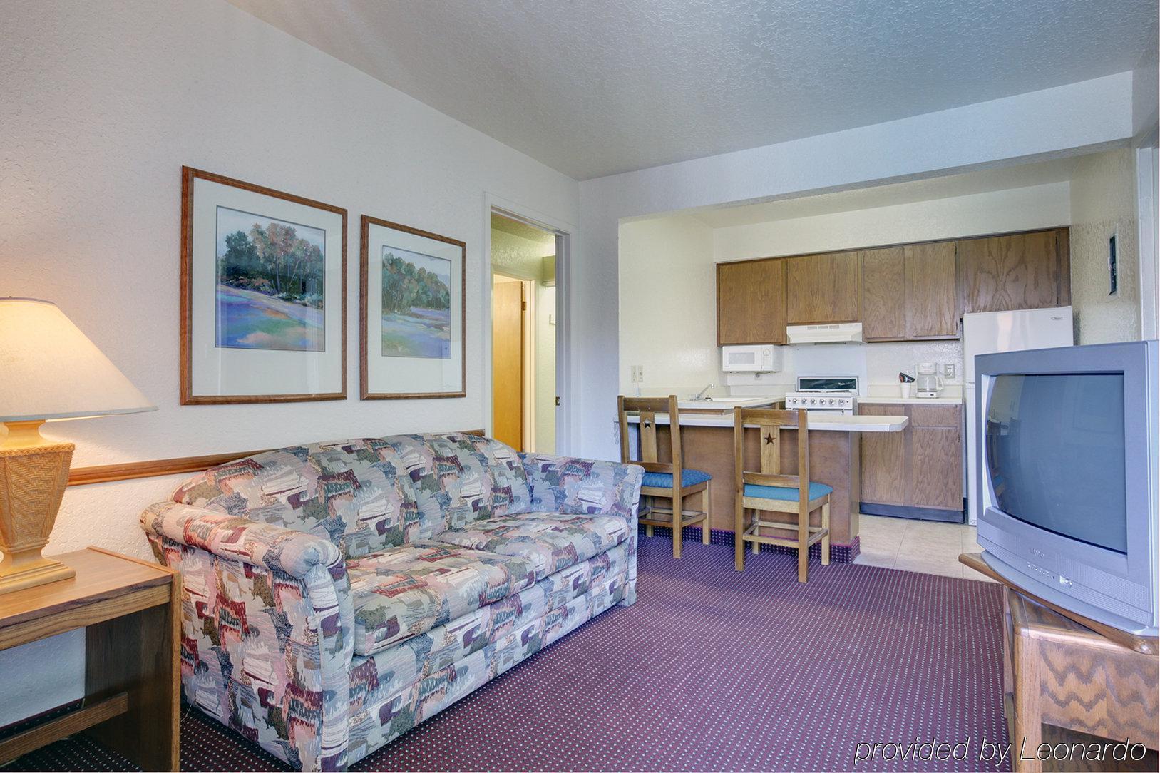 Amerihome Inn & Suites Houston Airport North ห้อง รูปภาพ